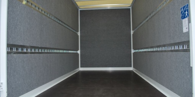 EVELS Karosserie-Fahrzeugbau GmbH Arbeitsprobe EVELS - Ford Transit FT 350 - L5 - Leichtbaukoffer EASY FOAM - Nadelfilzauskleidung Bild 3